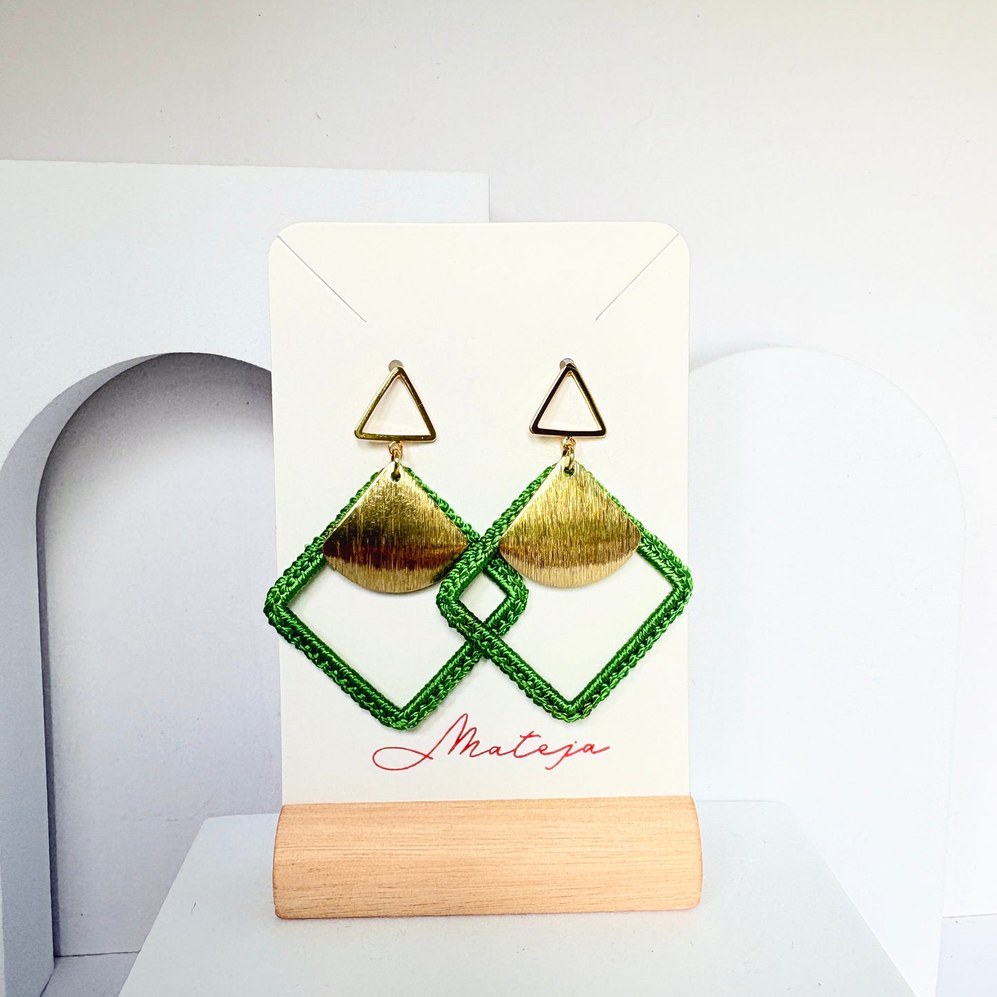 Verdant Apex Earrings 🌿✨