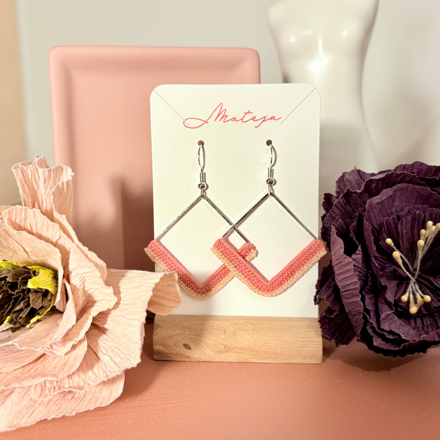 Dawn Arc Earrings π
β¨